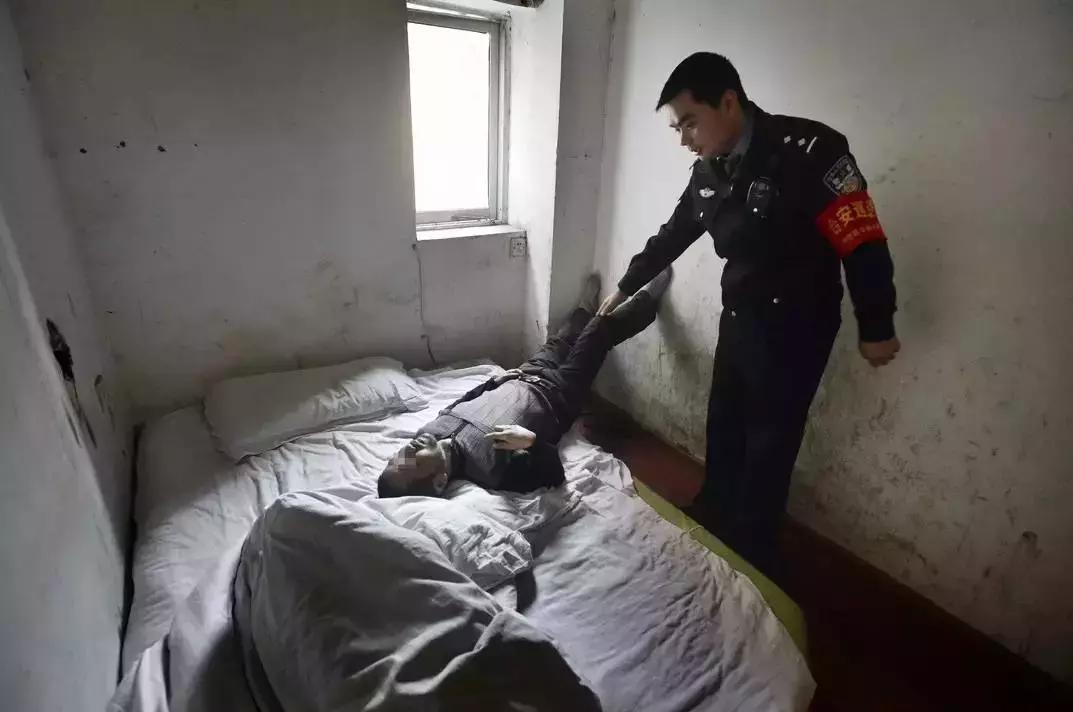 最新喝酒醉死，從入門到進(jìn)階的避免指南