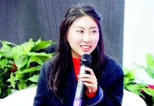 賈淺淺的最新日常，友情、笑聲與家的溫馨時(shí)光