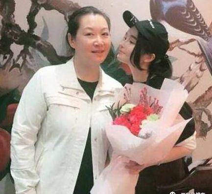 馬麗娟最新發(fā)現(xiàn)，小巷中的隱藏美食天堂揭秘