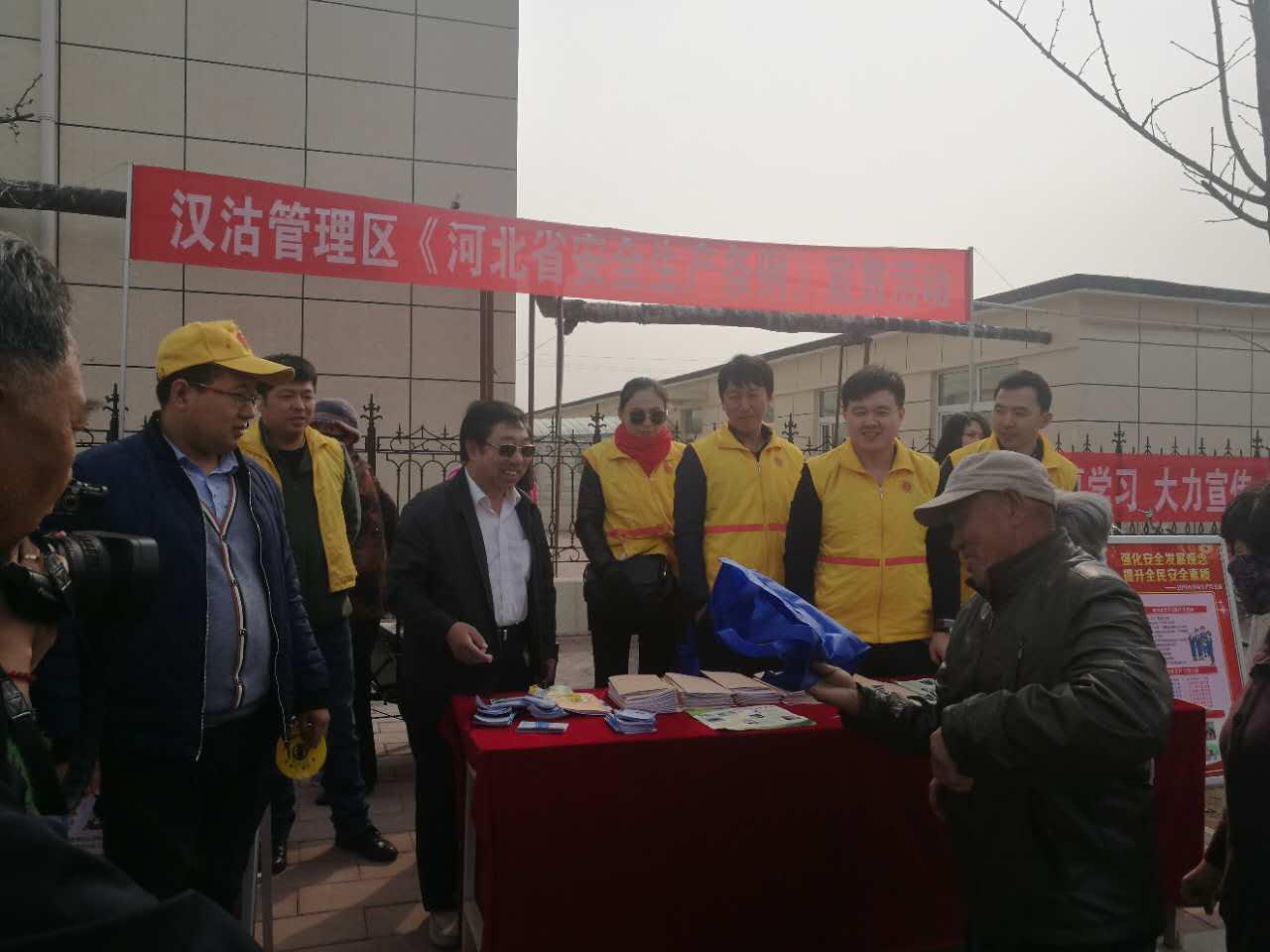 唐山事業(yè)單位招聘，友情與夢想的啟航之旅